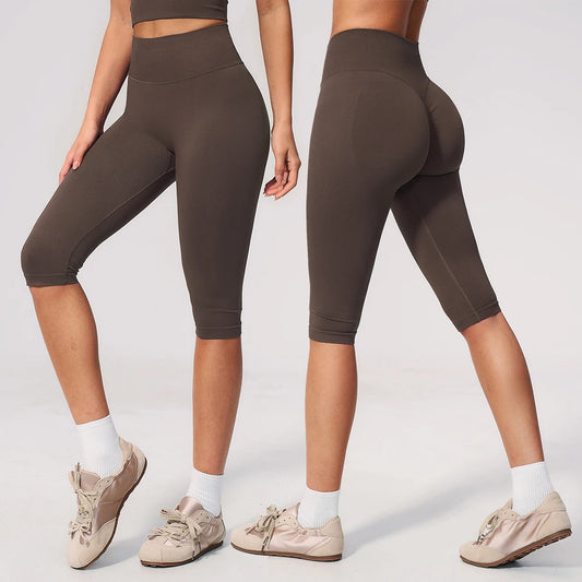 Women's Seamless Ribbed High Waist Yoga Capri Pants Tummy Control Butt Lifting Leggings Squat Proof 4-Way Running Workout Tights