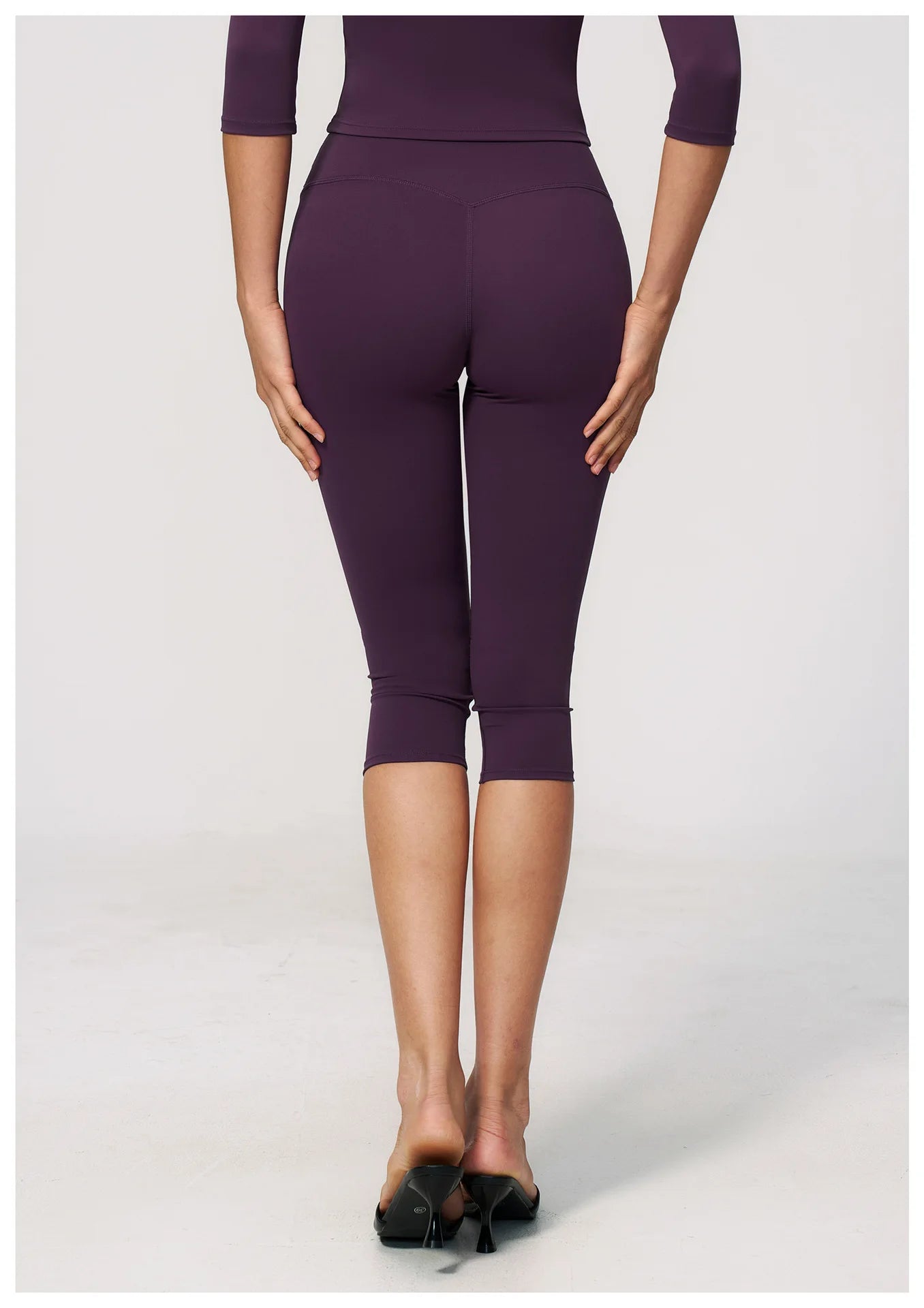 Women's High Waist Yoga Capri Pants Butt Lift Leggings Squat Proof Tummy Control Workout Sports Breathable Running Summer Tights