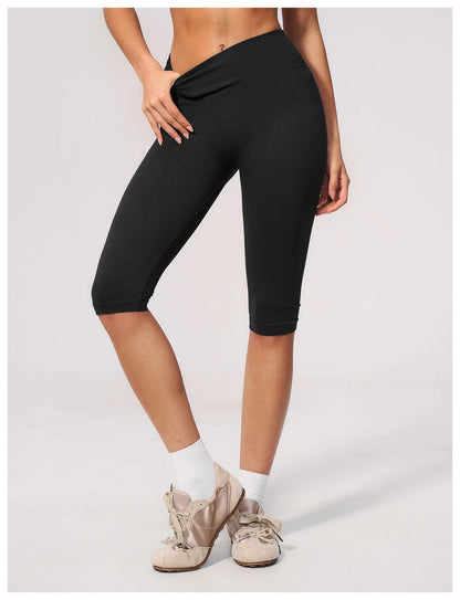 Women's Seamless Ribbed High Waist Yoga Capri Pants Tummy Control Butt Lifting Leggings Squat Proof 4-Way Running Workout Tights