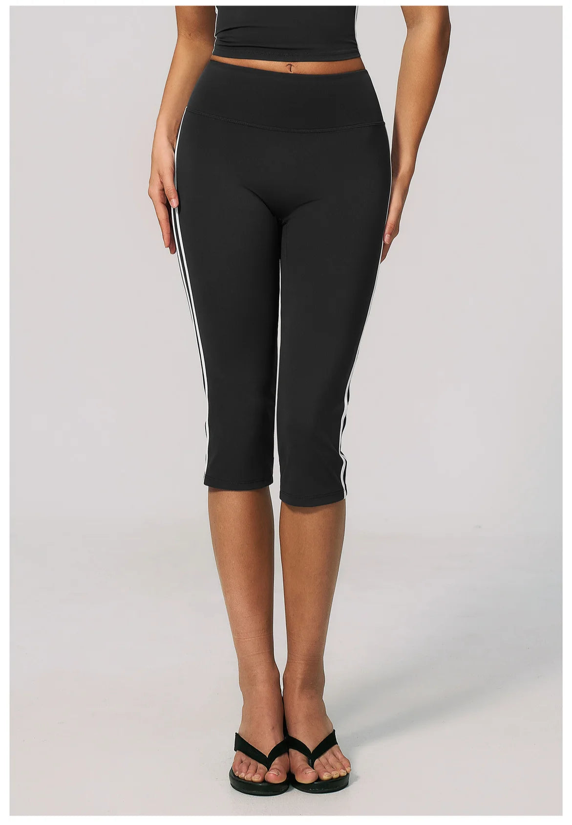 Yoga Capri Pants Women Fitness Leggings Running Cycling Pants Breathable Sports Leggings High Waist Summer Workout Gym Clothing