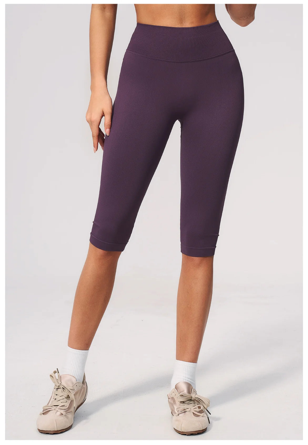Women's Seamless Ribbed High Waist Yoga Capri Pants Tummy Control Butt Lifting Leggings Squat Proof 4-Way Running Workout Tights