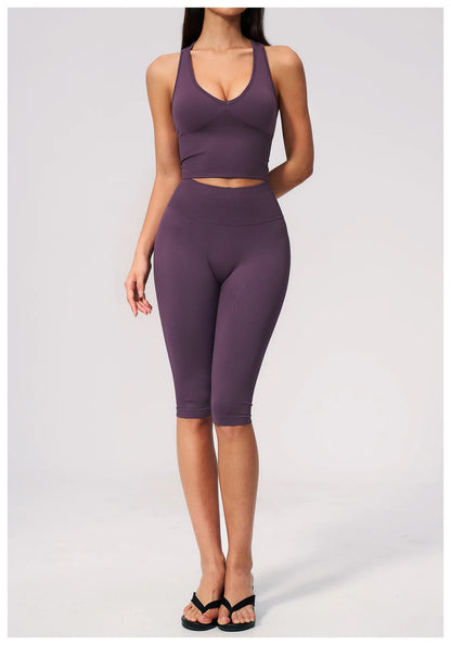 Women's Seamless Ribbed High Waist Yoga Capri Pants Tummy Control Butt Lifting Leggings Squat Proof 4-Way Running Workout Tights