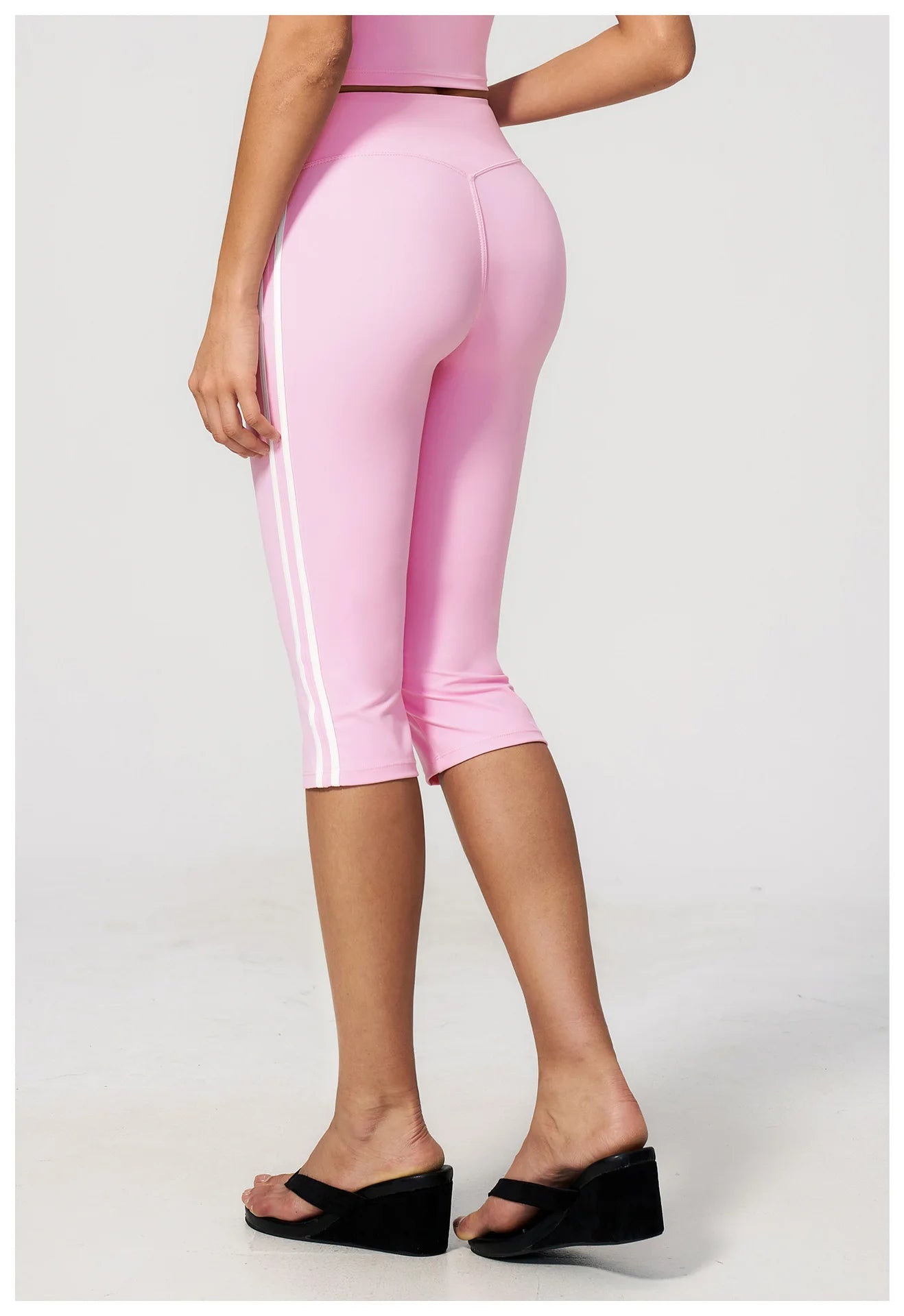Yoga Capri Pants Women Fitness Leggings Running Cycling Pants Breathable Sports Leggings High Waist Summer Workout Gym Clothing